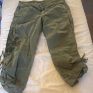Lucky Brand Vintage  Olive Green Capris